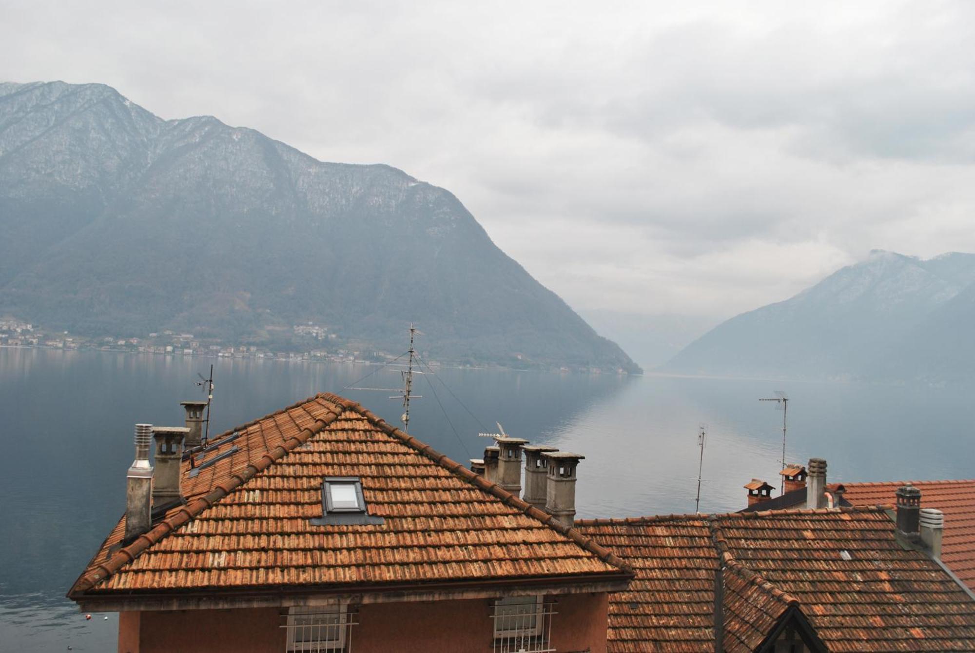 The Romantic Village House - Apartments With Lake View Colonno Екстер'єр фото