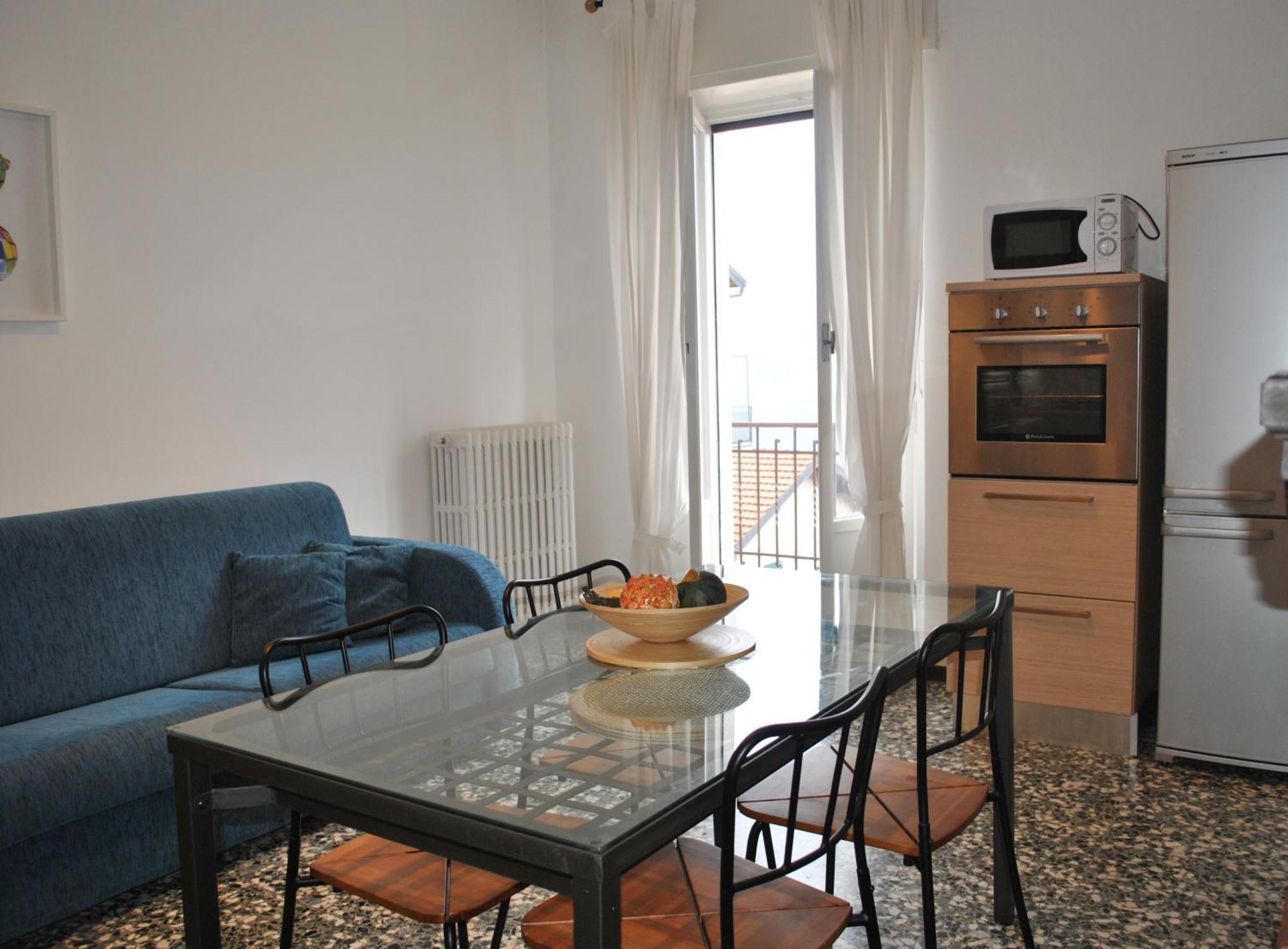The Romantic Village House - Apartments With Lake View Colonno Екстер'єр фото